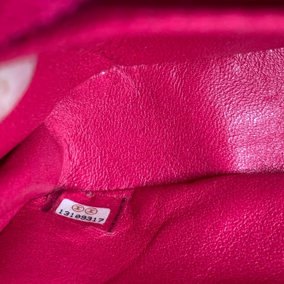 NWT CHANEL π¦πRARE Hot Pink East West Rectangular Tweed Boucle Flap Matte Gold HW - Picture 8 of 16